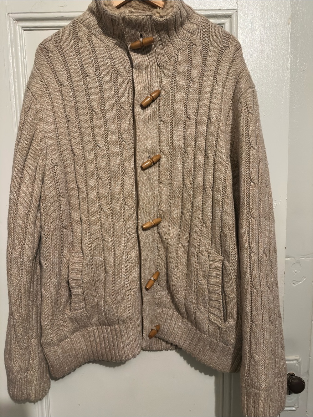 Like New. Zero Degrees Mens Tan Cable Knit Toggle Cardigan Sweater. Size 2XL.